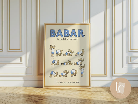 Babar le petit éléphant doing suryanamaskara